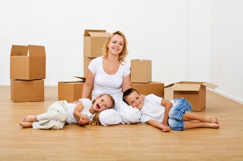 Careful handling of boxes and household items during a quick relocation