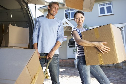 Kentish Town moving service supporting home and office relocations