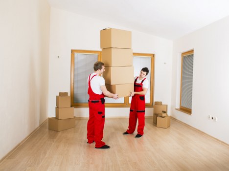 Delivery of belongings into a flat during a fast removal service in Kentish Town